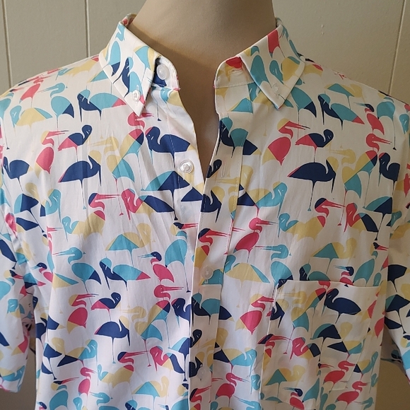 Club Room Other - Club Room Short Sleeve Retro Flamingo Casual Button Down Shirt XL Never Worn